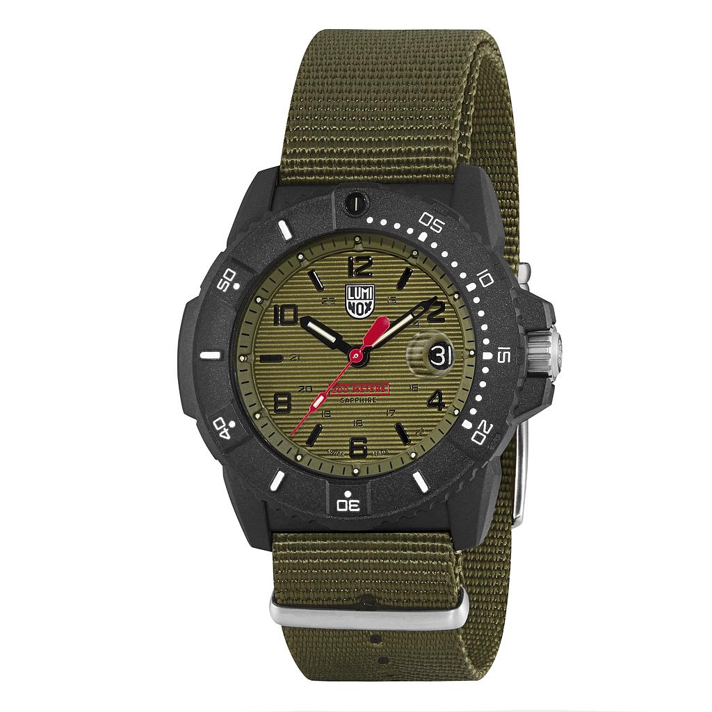 LUM 3617, GREEN DIAL GREEN NATO STRAP